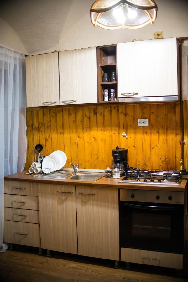 Studio Central Avram Σίμπιου Εξωτερικό φωτογραφία